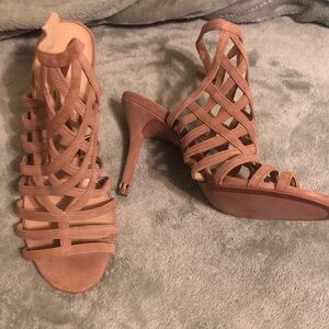 Micheal Kors SUEDE STILLETTO